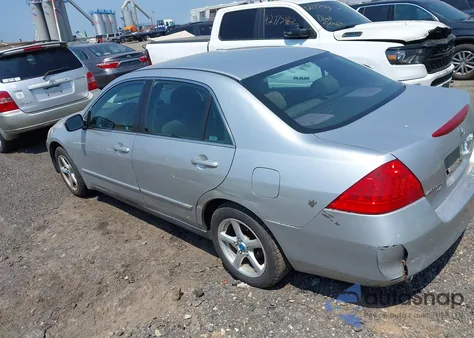 2007 Honda Accord 3.0 Se from USA, damaged, VIN 1HGCM66417A069137